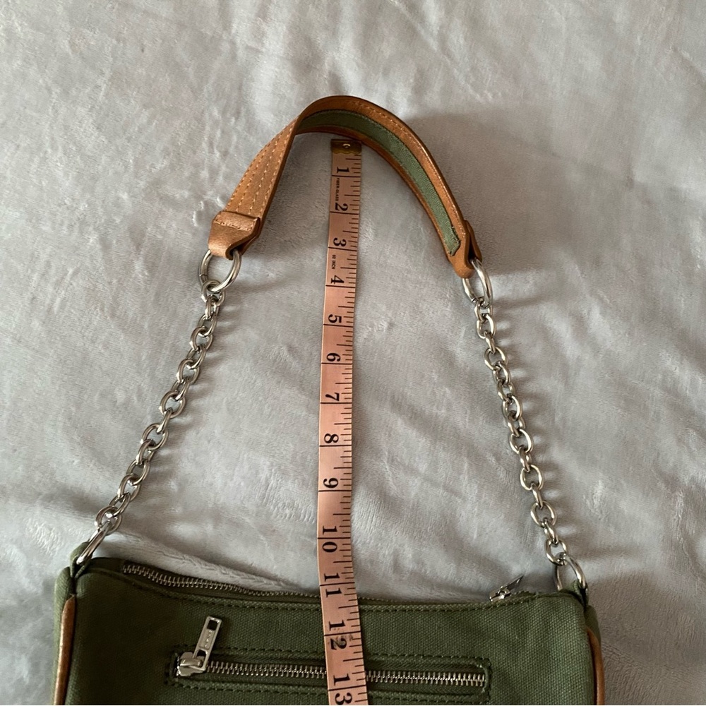 Brandy Melville green canvas shoulder bag with chain and leather strap - Picture 13 of 16
